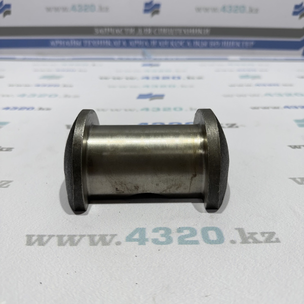 Кулак шарнира переднего моста