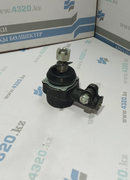 Наконечник тяги рулевой трапеции правый