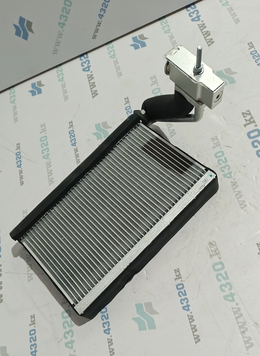 Кондиционер (7 кВт) УРАЛ NEXT 24V  подкапотный конд. F2 исп. встроенный дв. ЯМЗ 53623